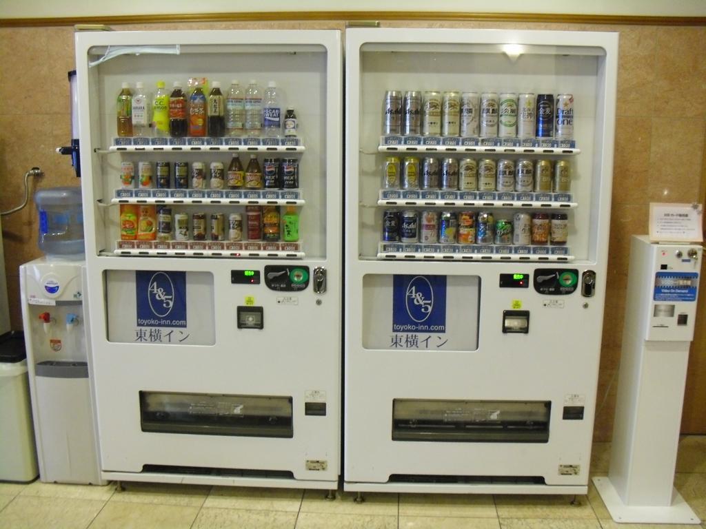 Toyoko Inn Osaka Semba Higashi Zewnętrze zdjęcie